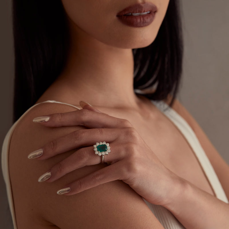 Anello smeraldo