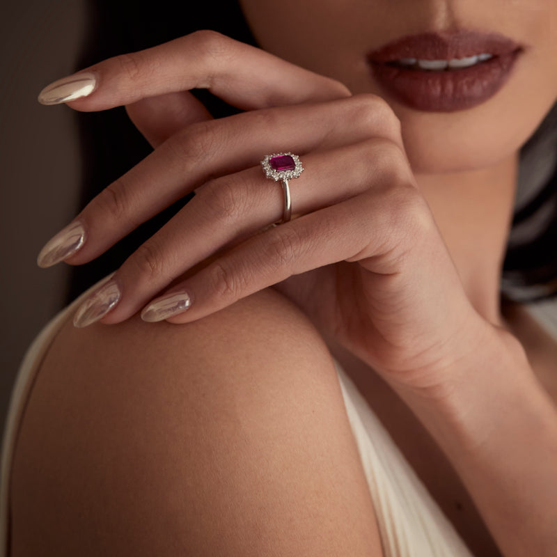 Anello rubino