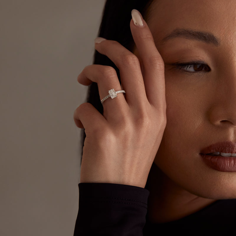 Anello solitario taglio radiant