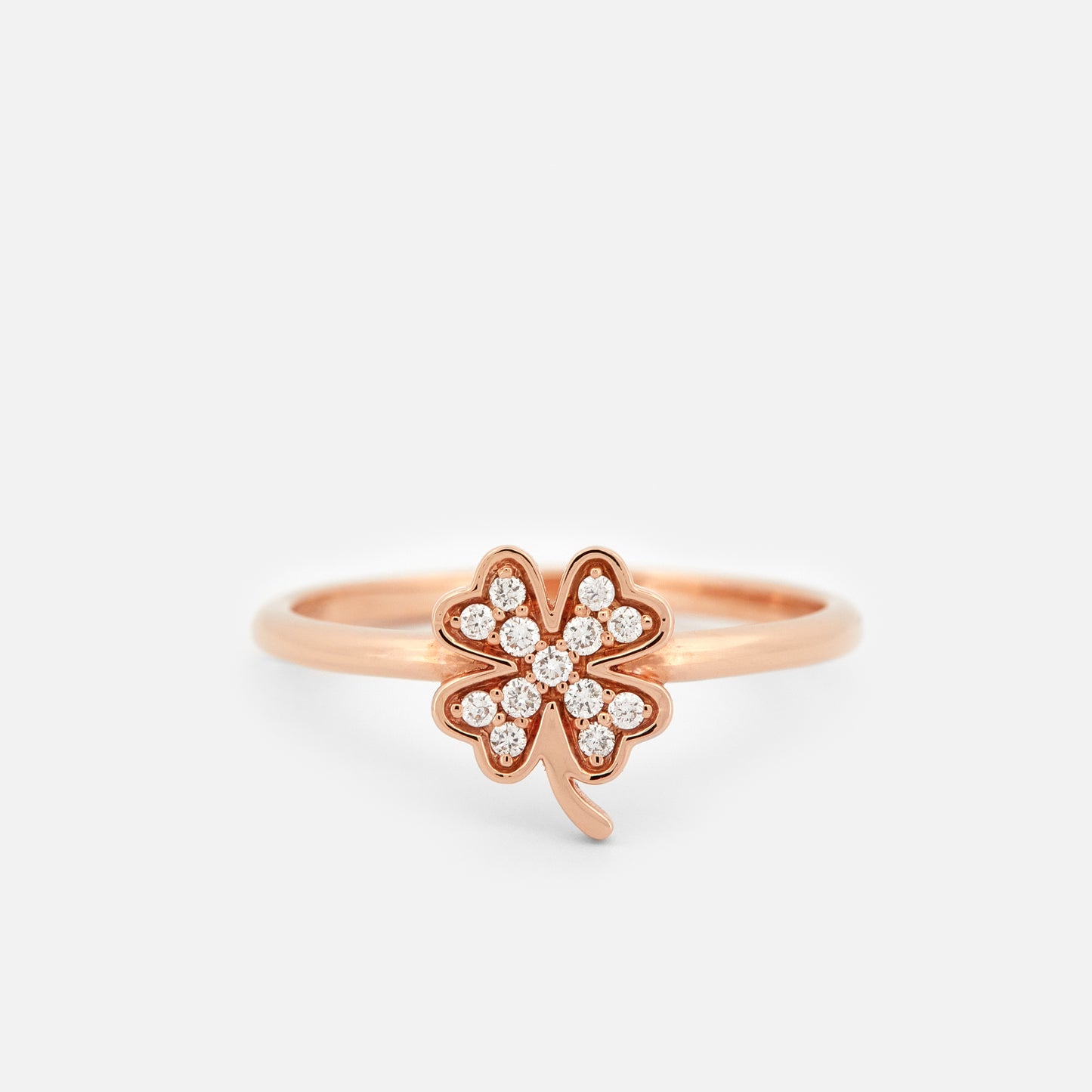 Four-leaf clover ring