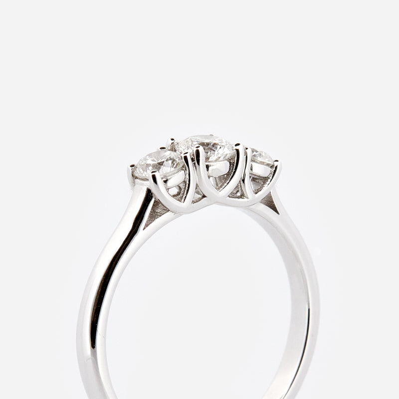 Trilogy ring
